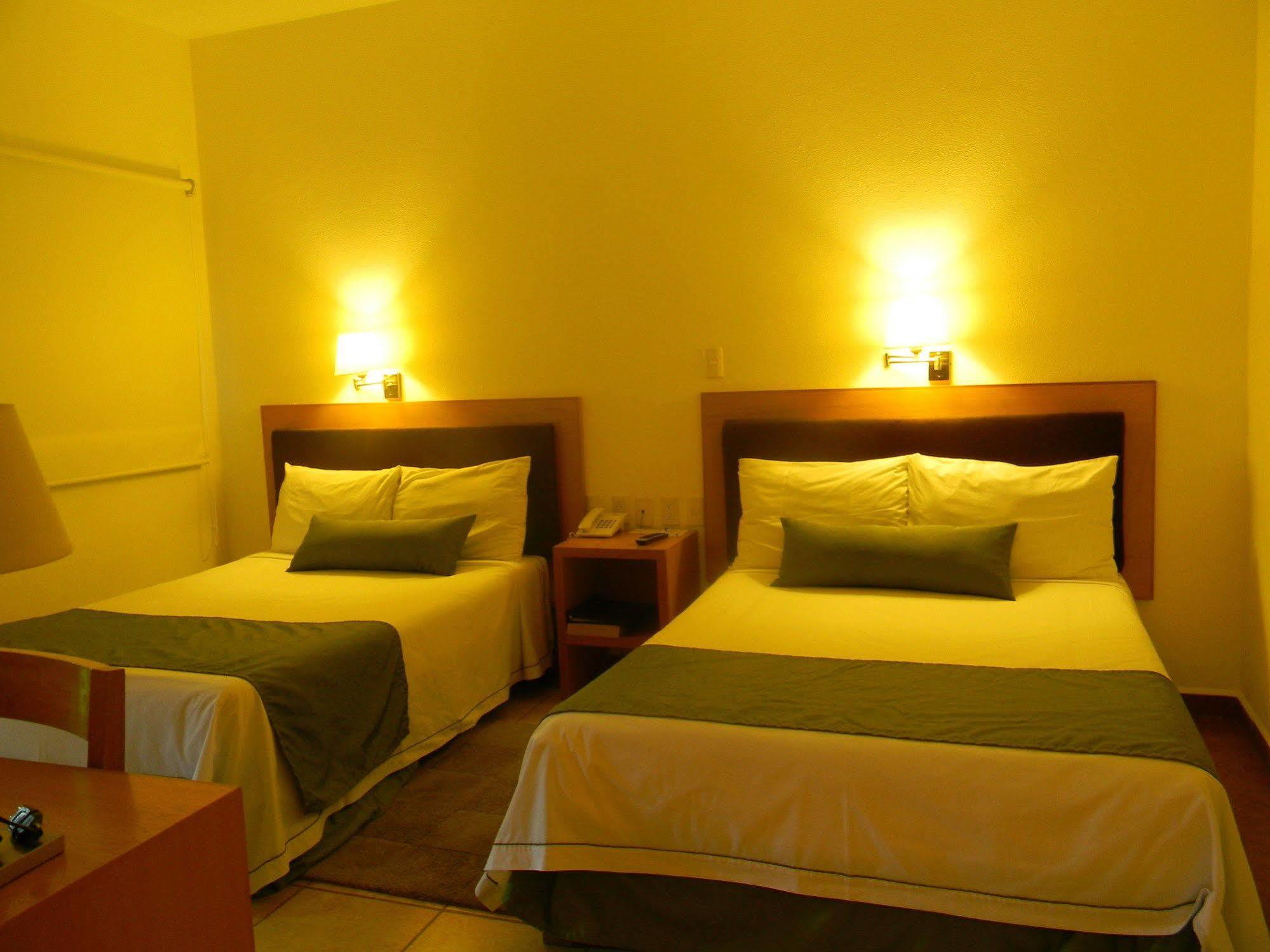 Hotel Quinta Lucca Querétaro Exteriör bild